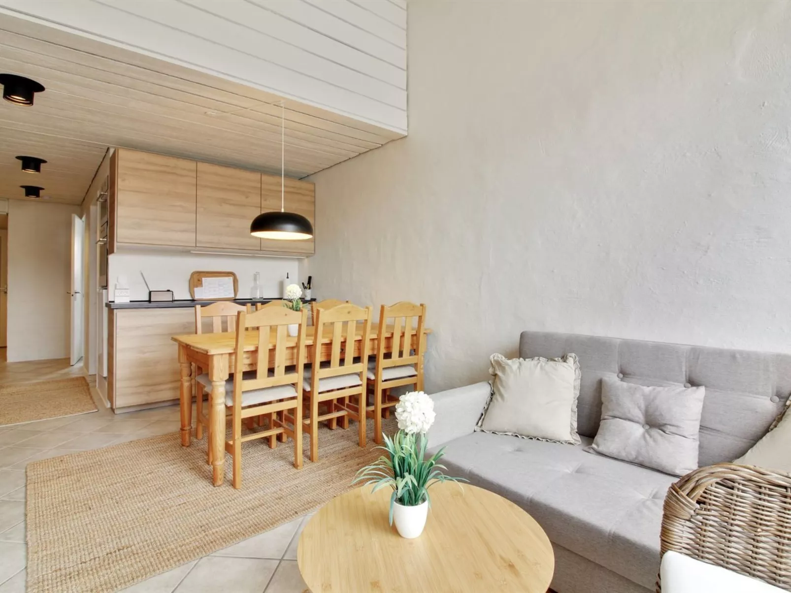 "Ulpu" - 500m from the sea - Dedans