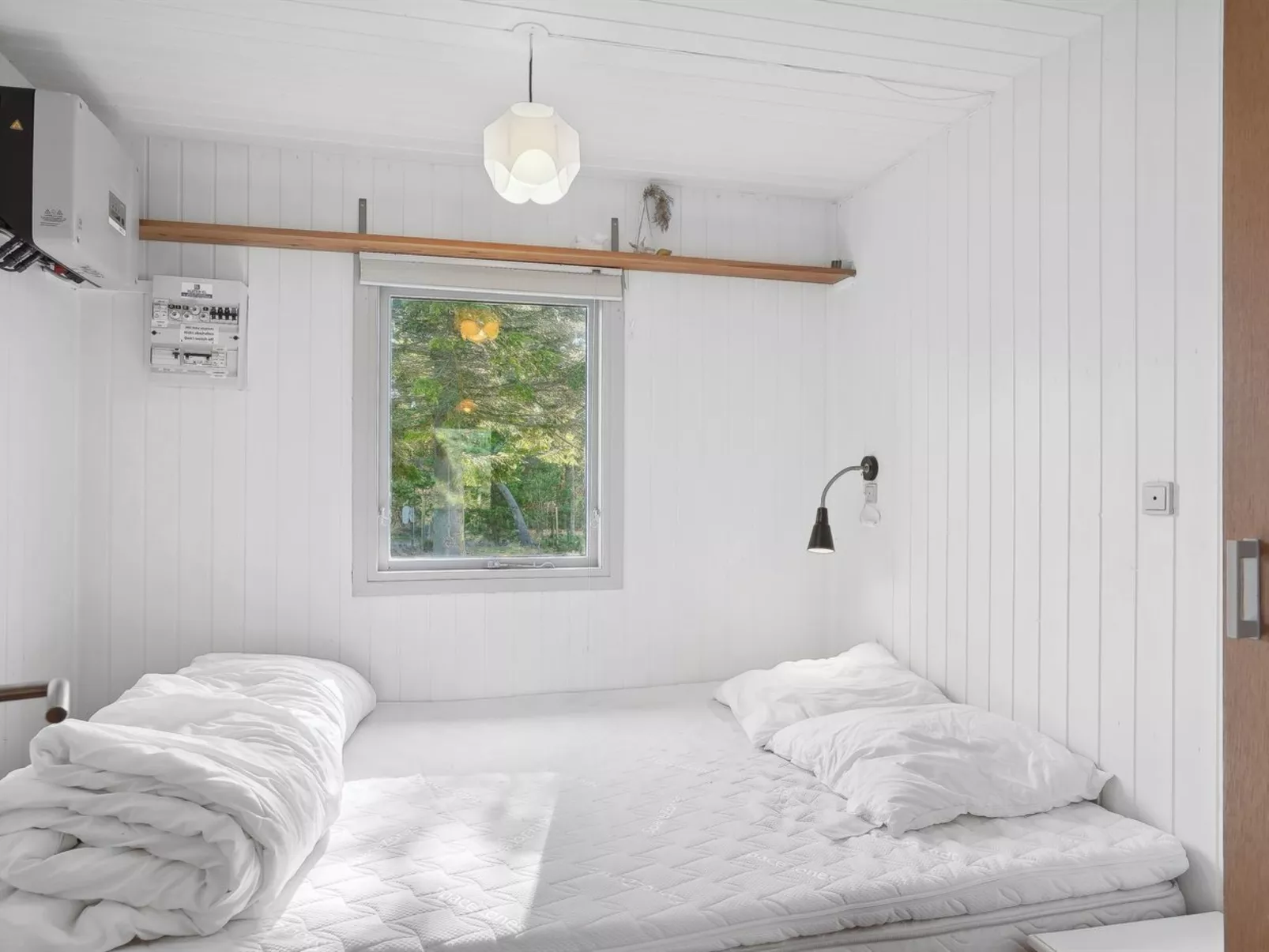 "Tarja" - 150m from the sea-Inside