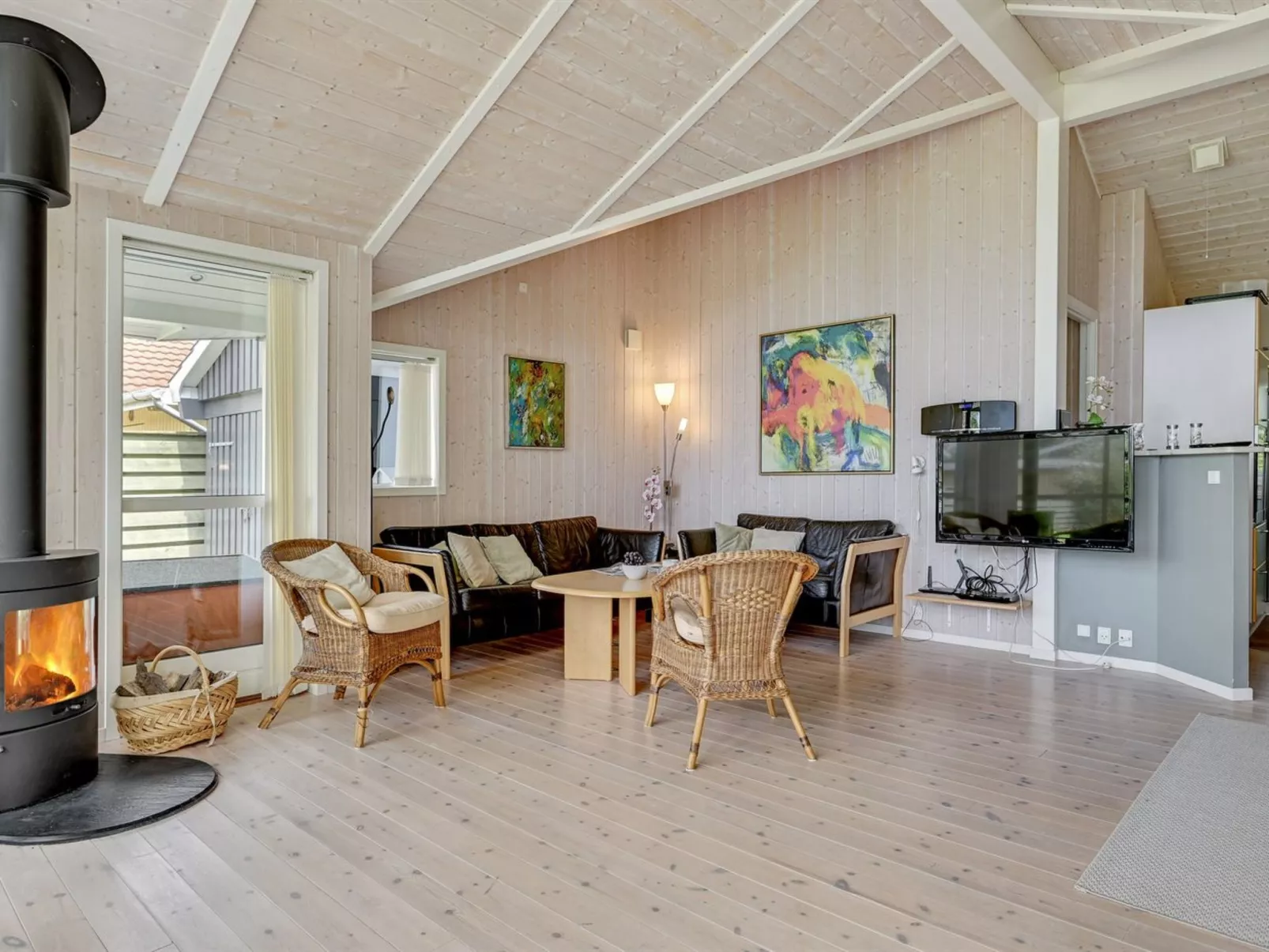 "Tashina" - 200m from the sea-Inside