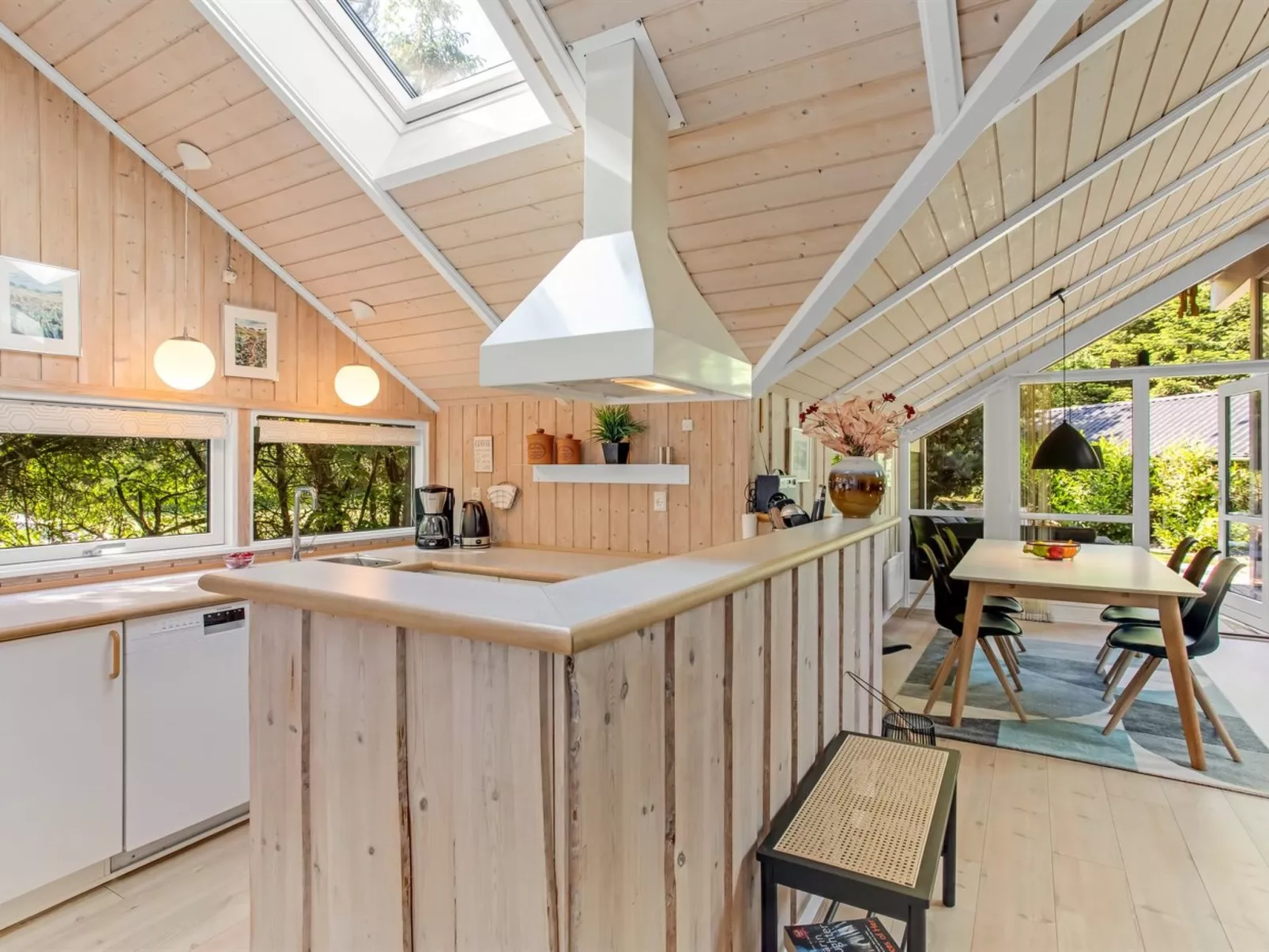 "Anastaja" - 12km from the sea-Drinnen