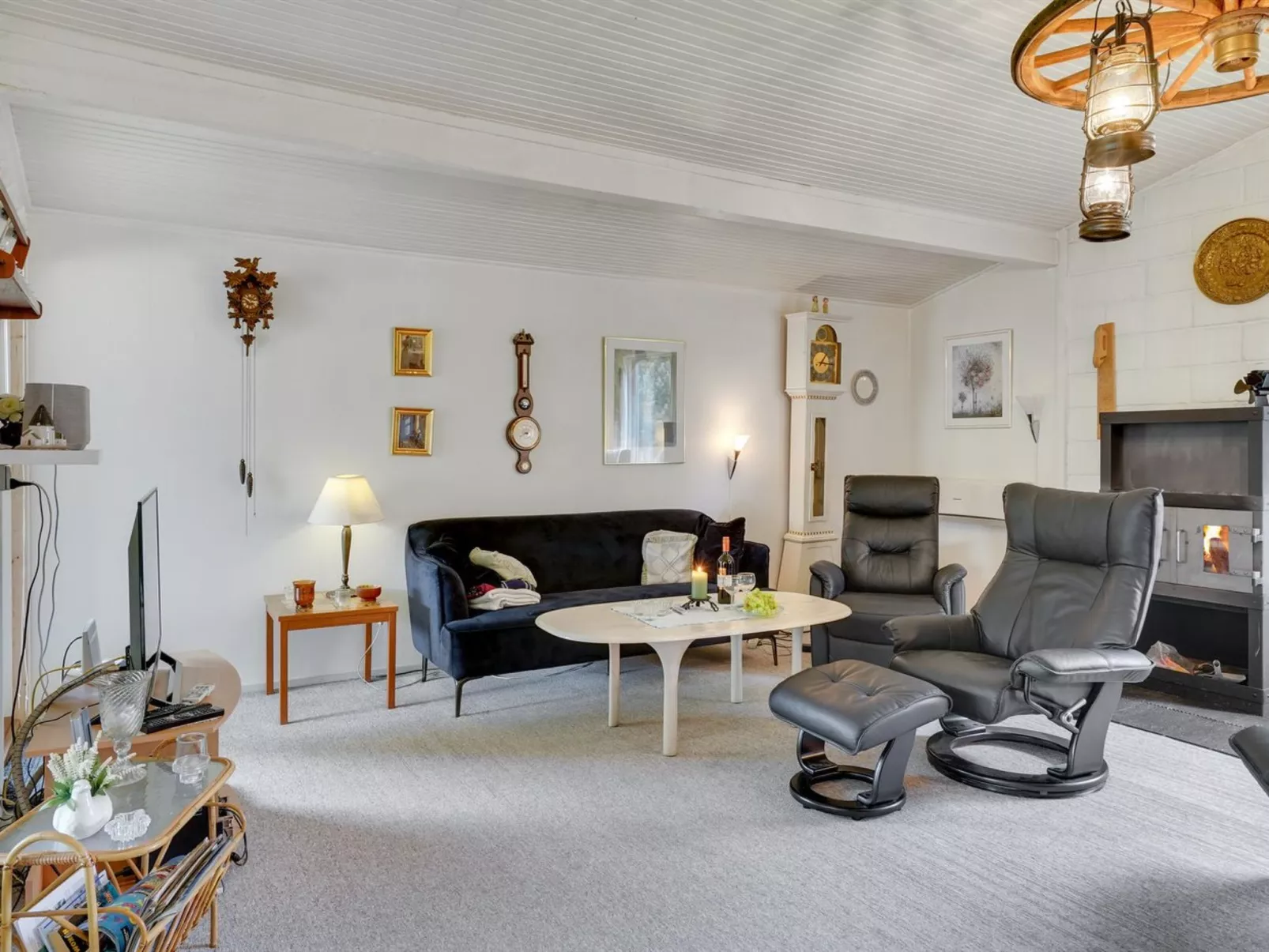 "Simon" - 225m from the sea-Drinnen