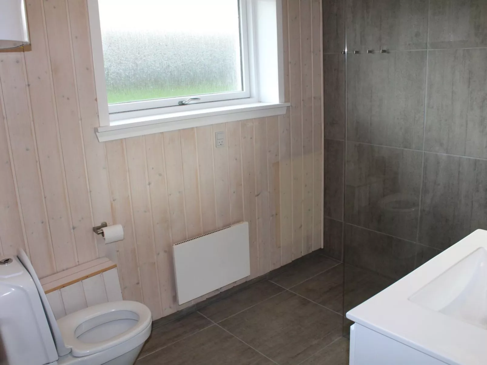 "Serey" - 500m from the sea-Drinnen