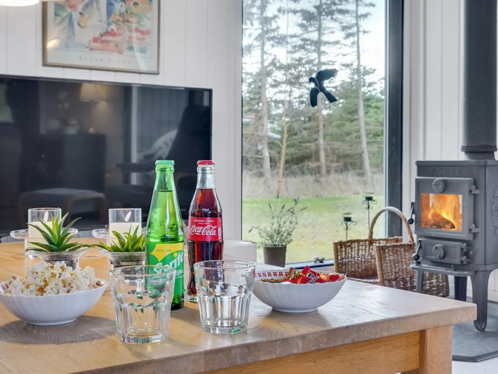 "Aileen" - 900m from the sea-Inside