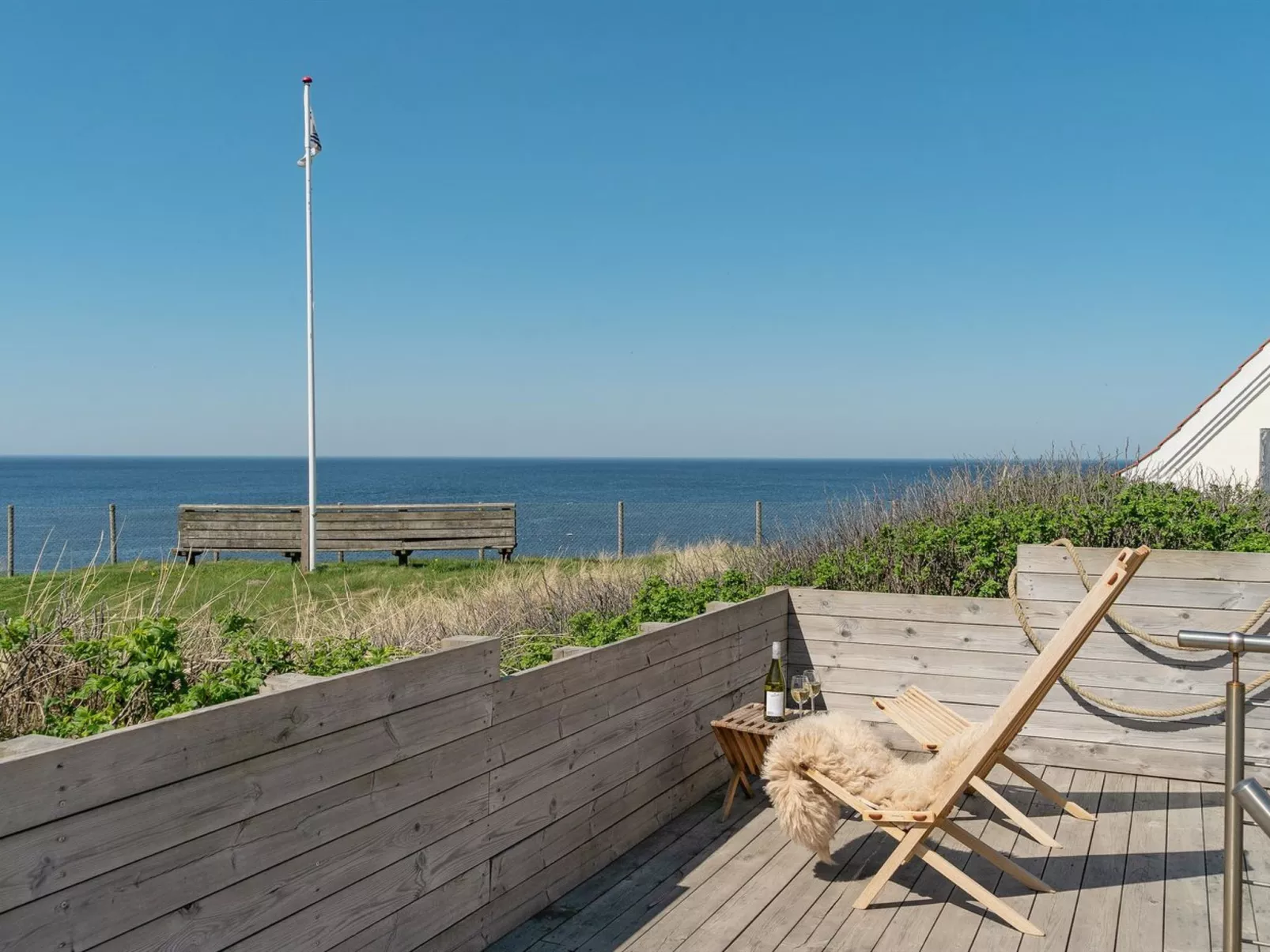 "Alberta" - 50m from the sea-Draußen