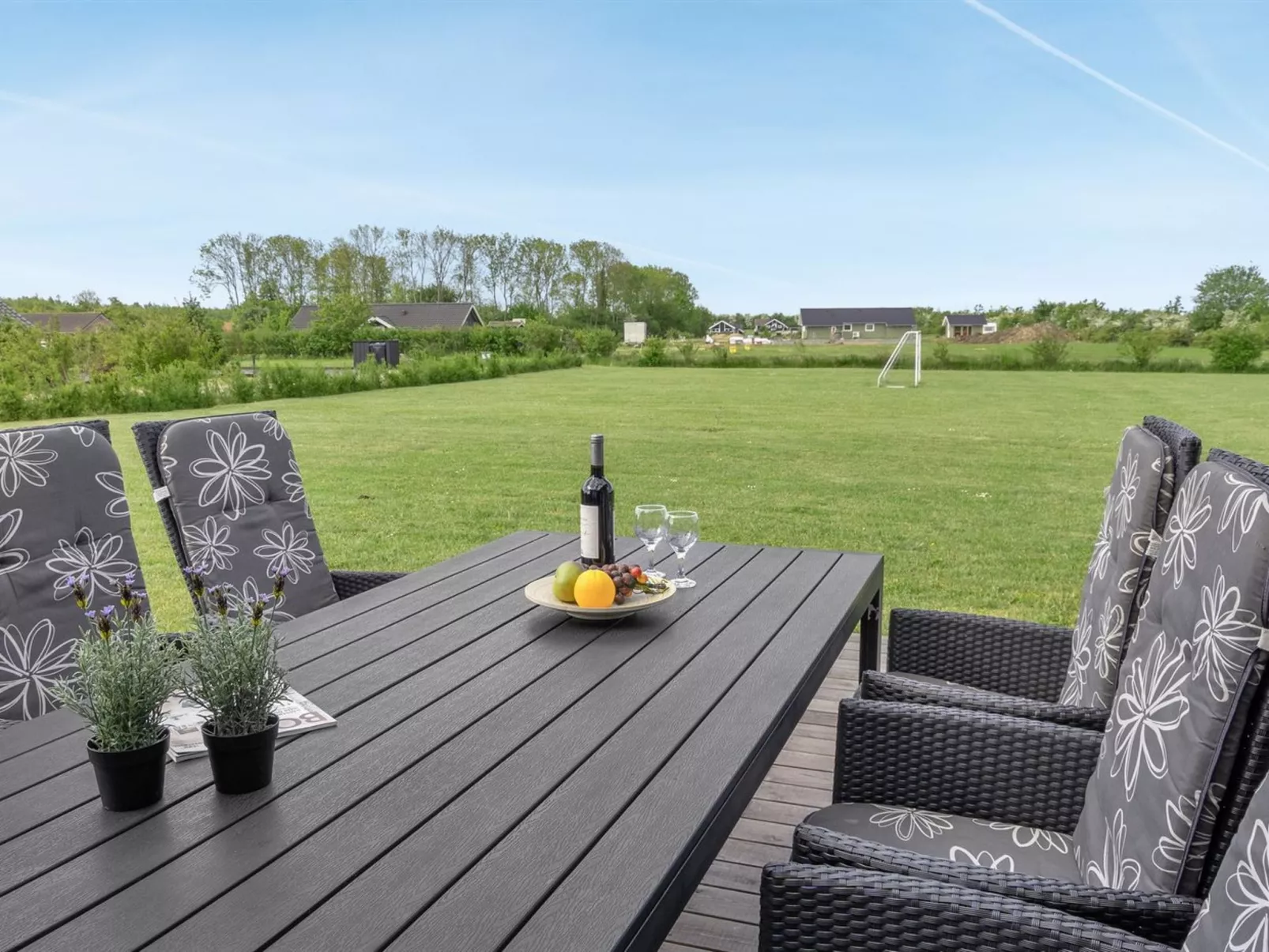 "Hathulf" - 700m from the sea-Outside