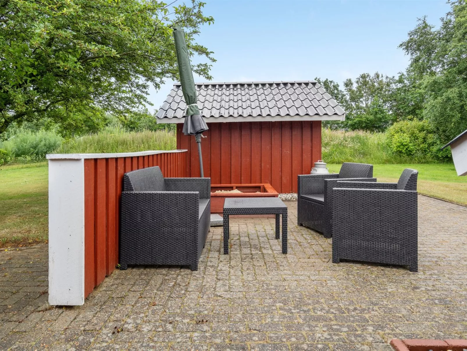 "Danna" - 850m to the fjord-Draußen