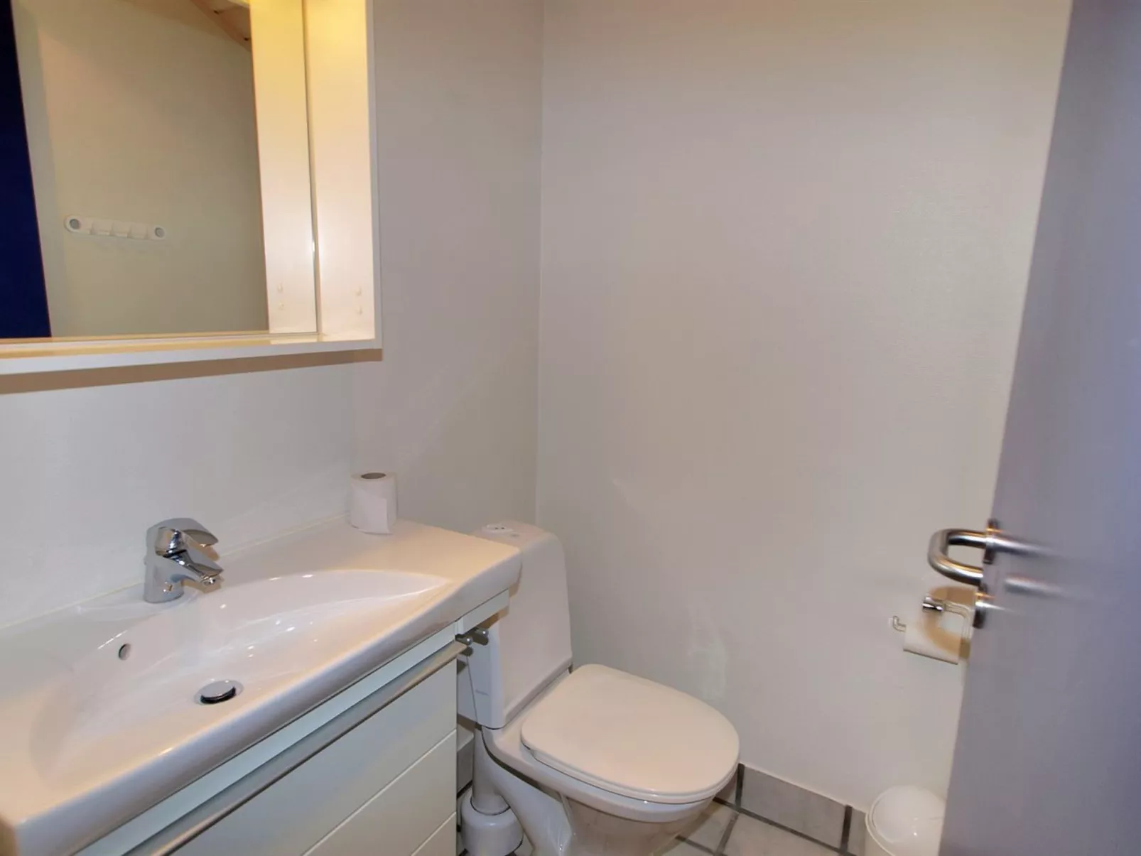 "Sylvia" - 900m from the sea-Inside