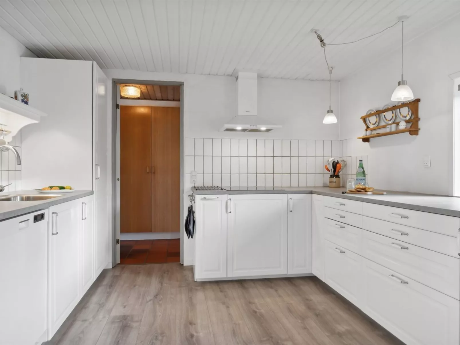 "Justine" - 600m from the sea-Inside