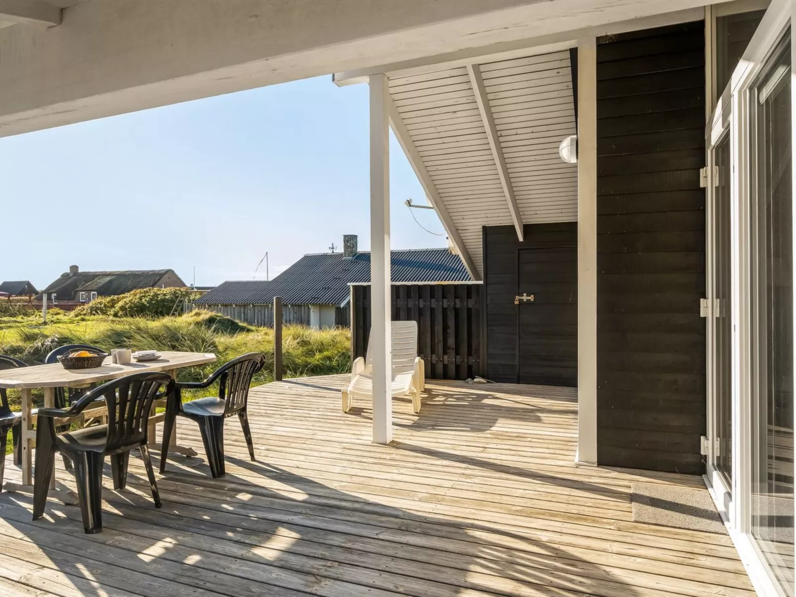 "Horsten" - 350m from the sea-Draußen