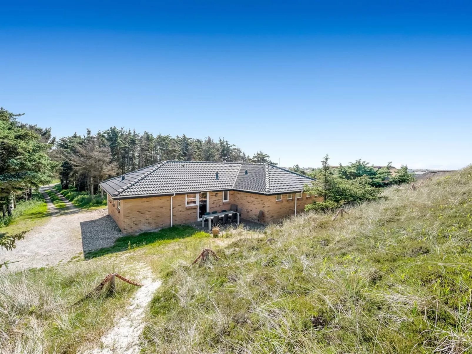 "Ewy" - 300m from the sea-Dehors