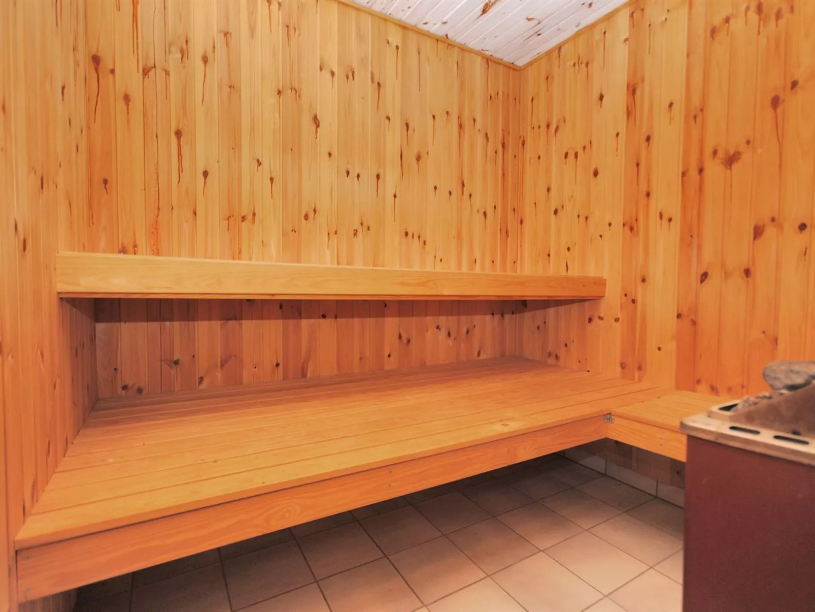 "Momme" - 500m from the sea-Dedans