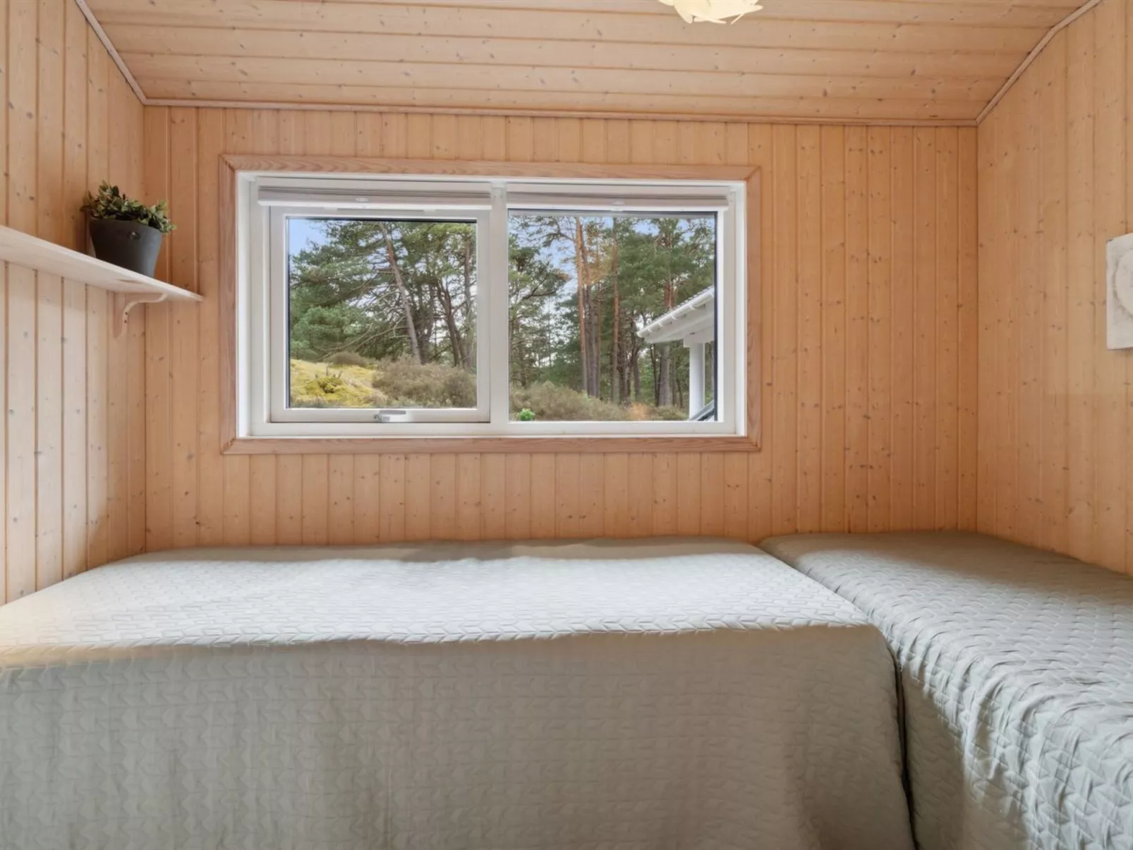 "Bergulv" - 75m from the sea-Dedans