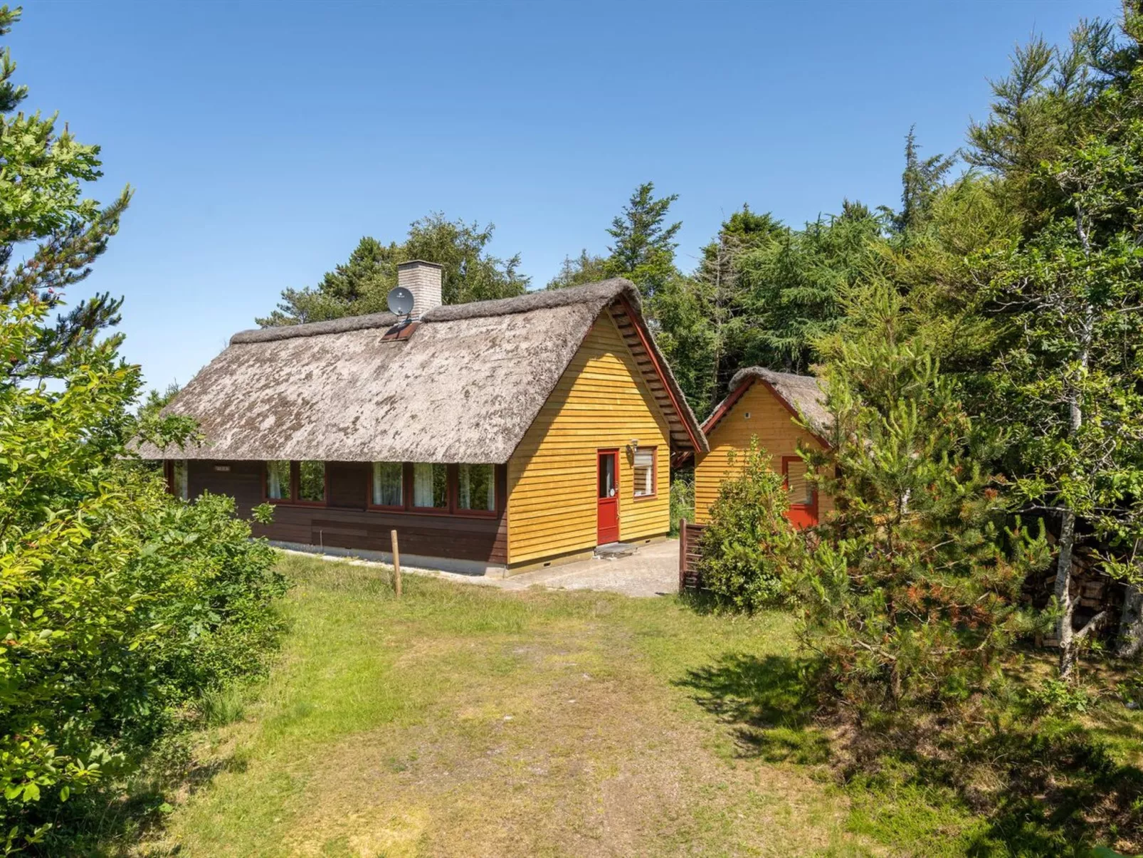 "Ingeborg" - 100m to the fjord-Draußen