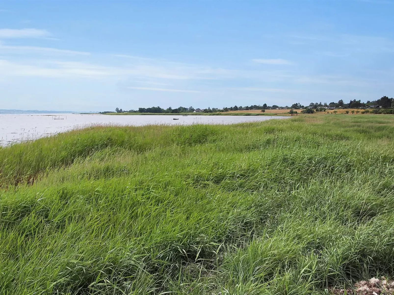 "Jeip" - 400m to the fjord-Dehors