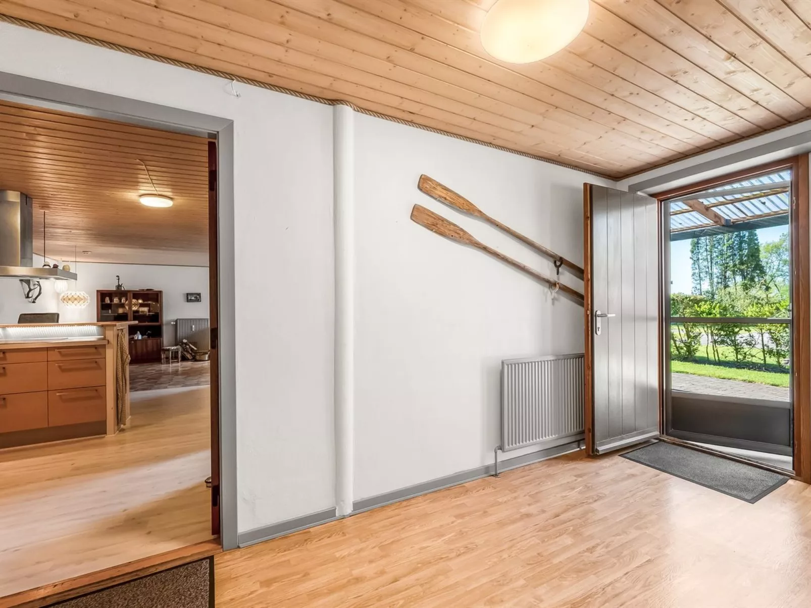 "Evina" - 17km to the fjord-Inside