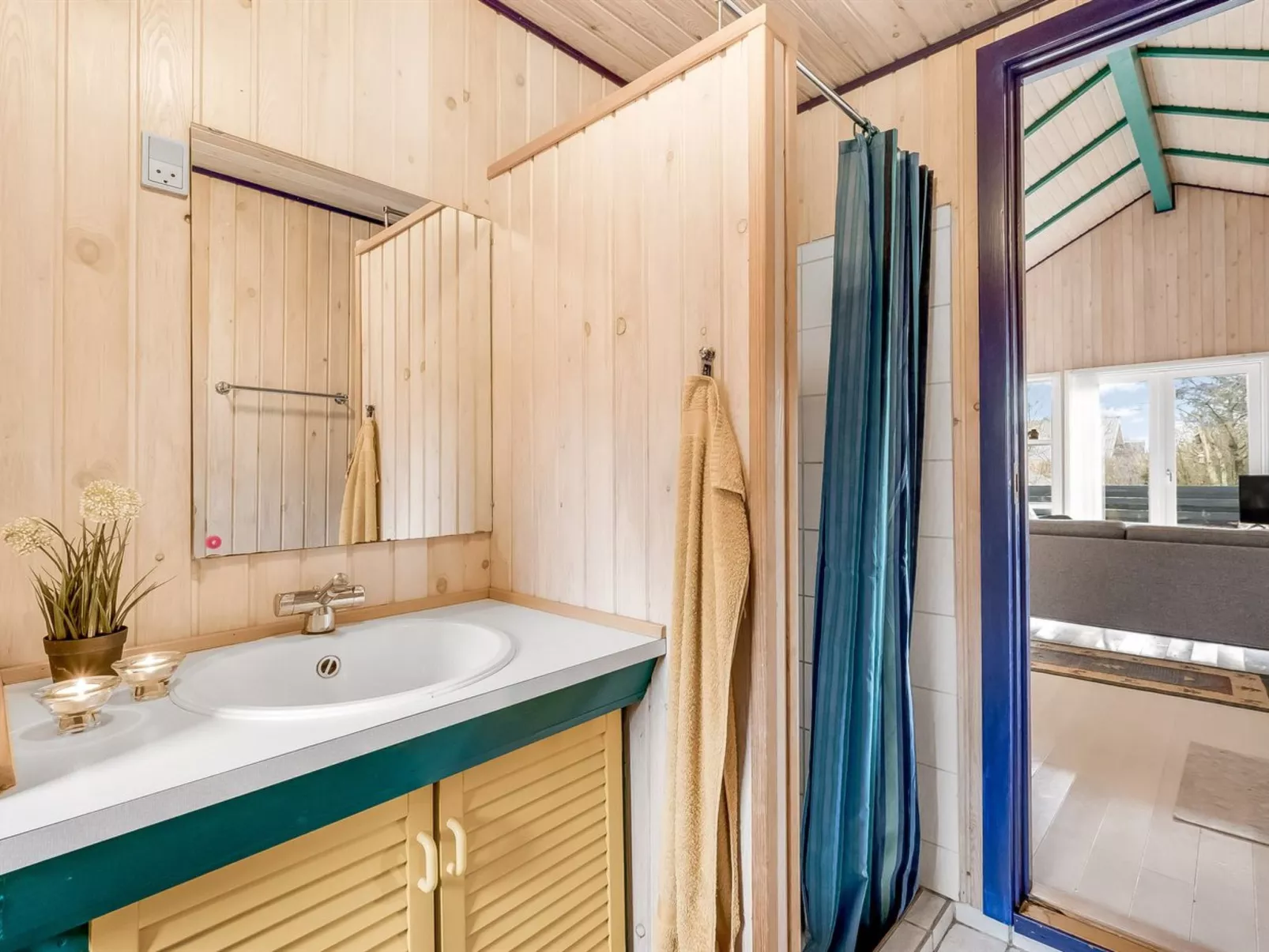 "Remo" - 990m to the fjord-Inside