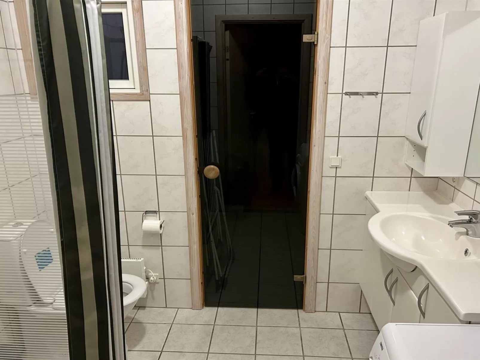 "Picabo" - 750m to the fjord-Inside