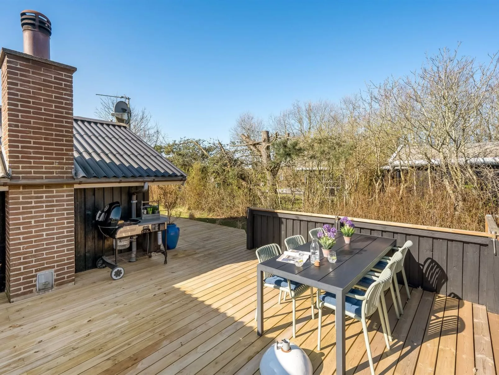 "Gunde" - 300m to the fjord-Outside