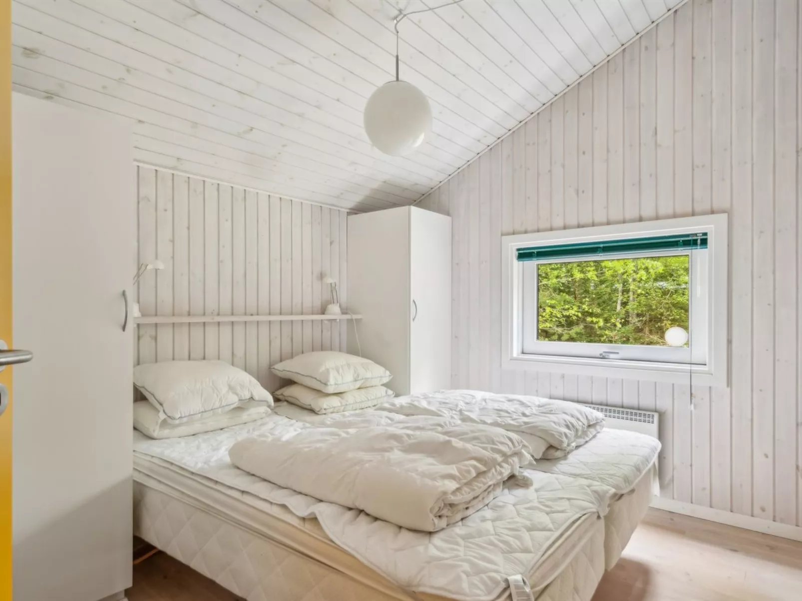 "Niglæs" - 700m from the sea-Inside