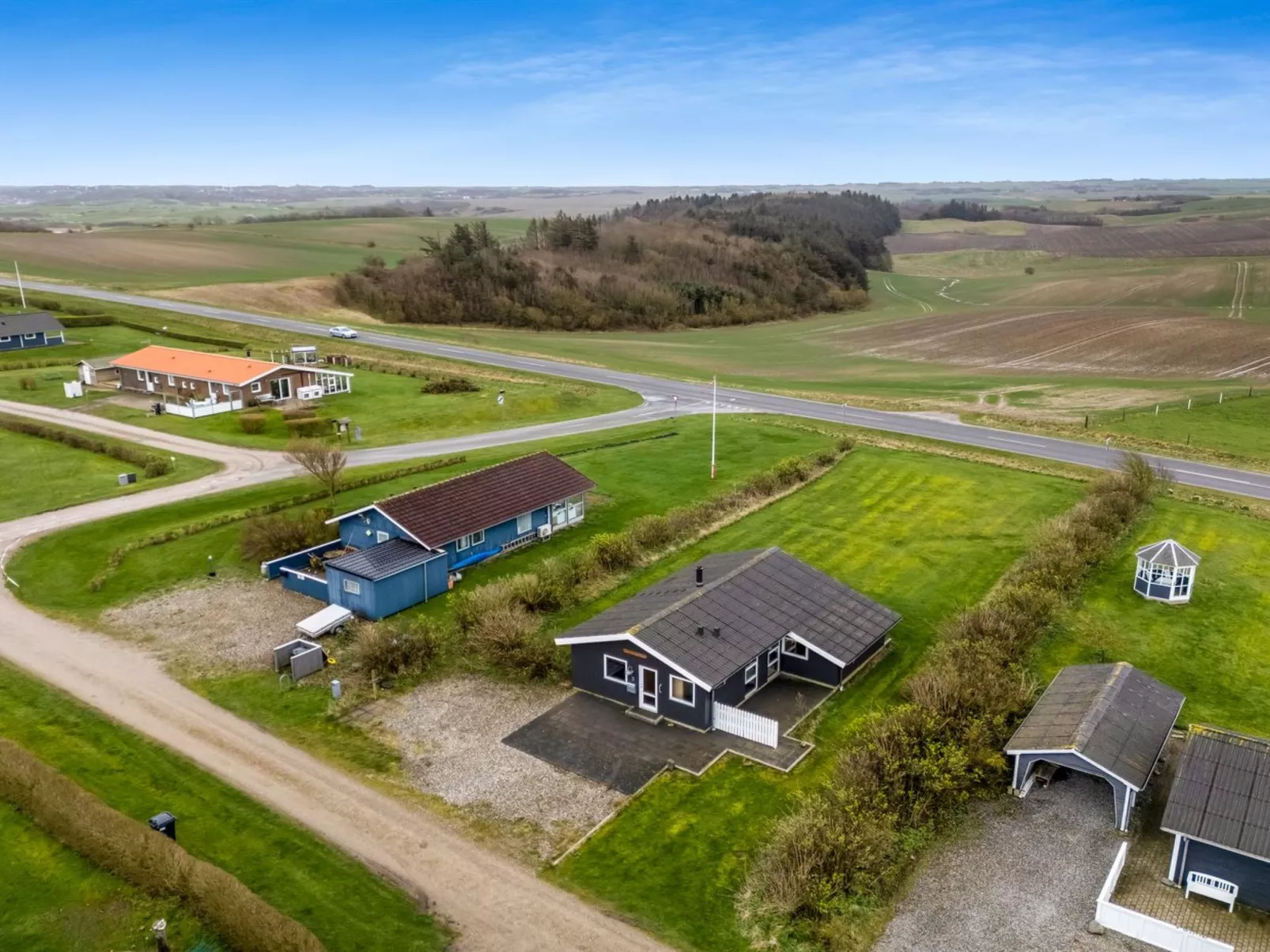 "Tanea" - 700m to the fjord-Draußen