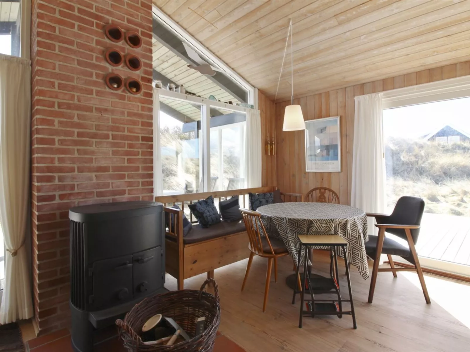 "Thenna" - 200m from the sea-Inside