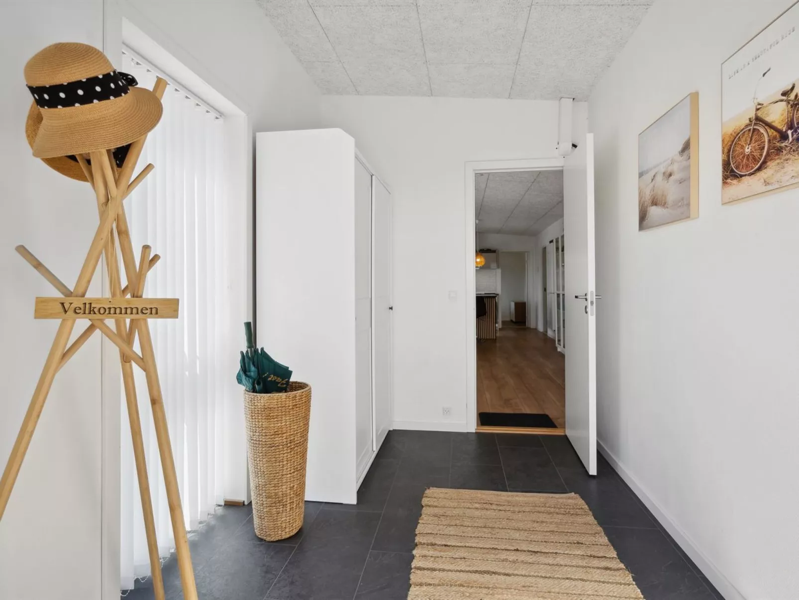 "Thorlaf" - 200m from the sea-Dedans