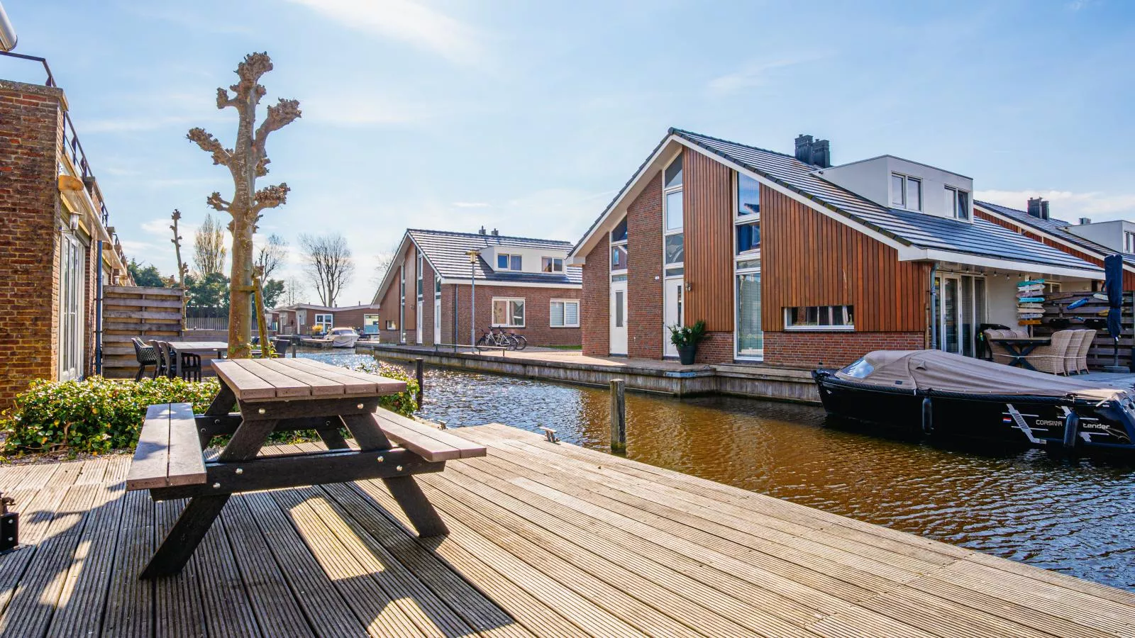 Waterfront-Terrasse / balcon