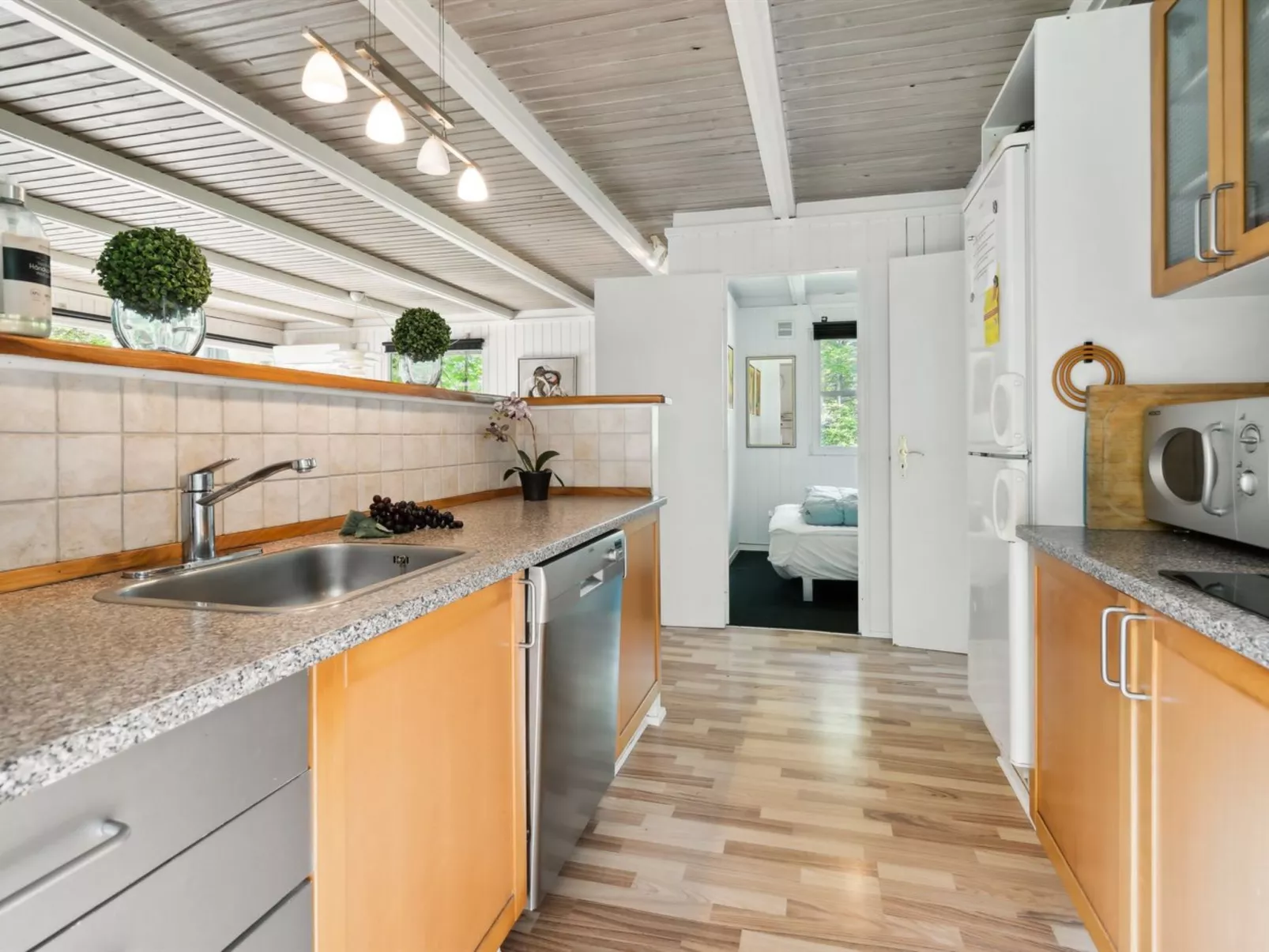 "Aki" - 30km from the sea-Dedans