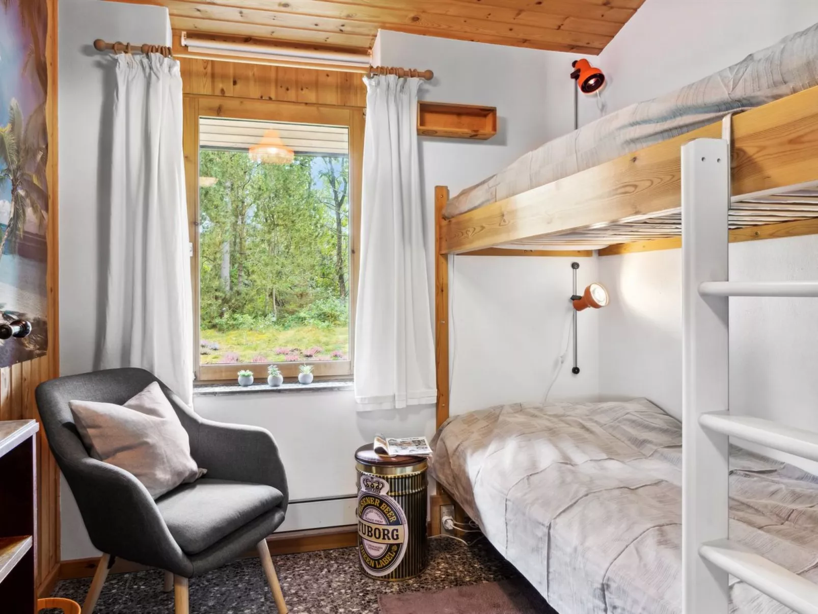 "Fulla" - 650m from the sea-Drinnen