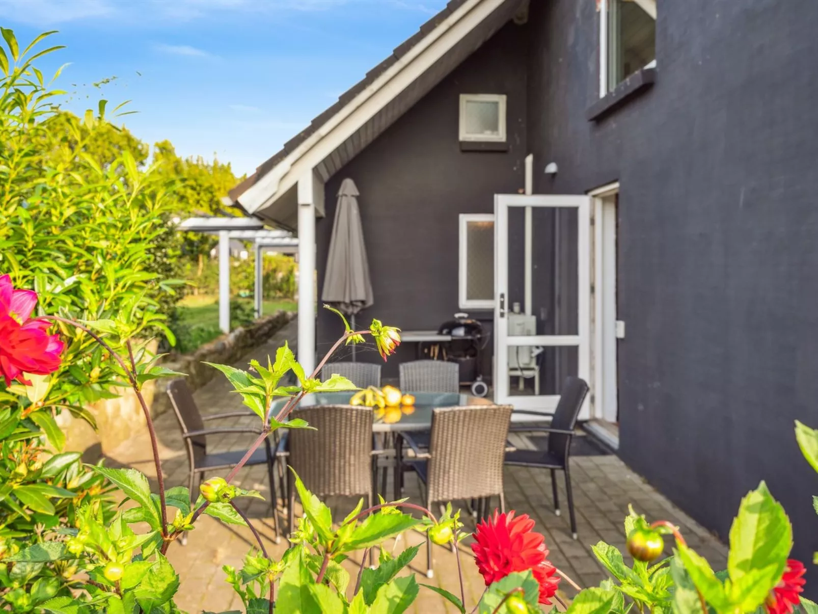 "Cajsa" - 200m from the sea-Outside