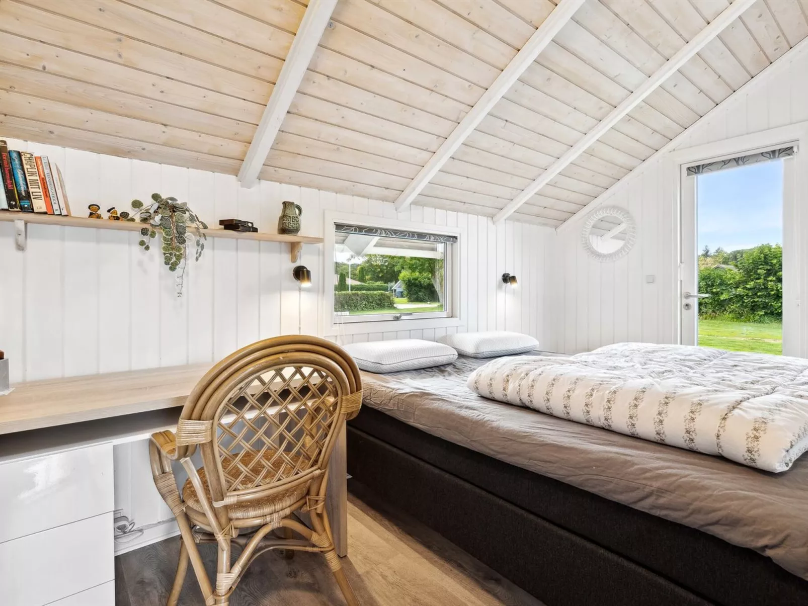 "Aarne" - 300m from the sea-Inside