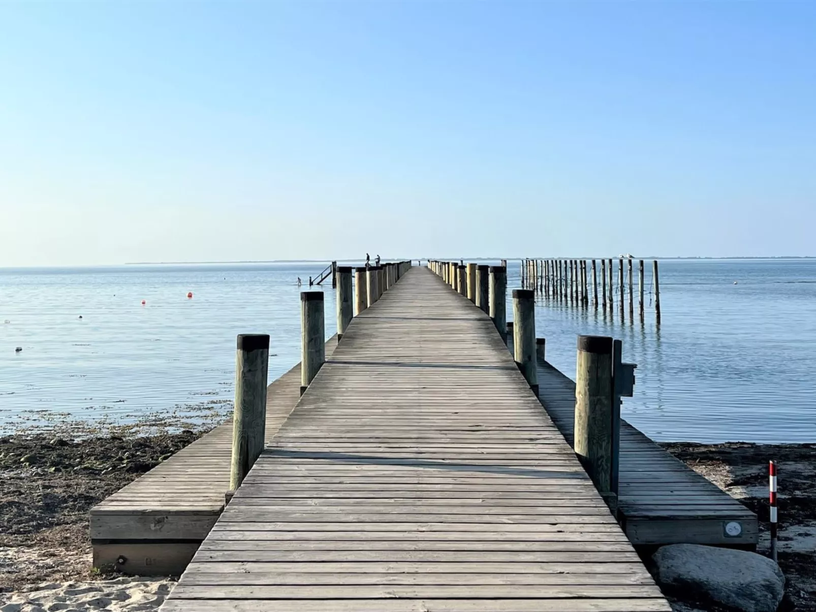 "Aurore" - 1.3km from the sea-Outside