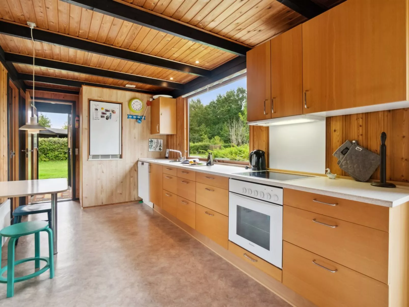 "Morten" - 120m from the sea-Dedans