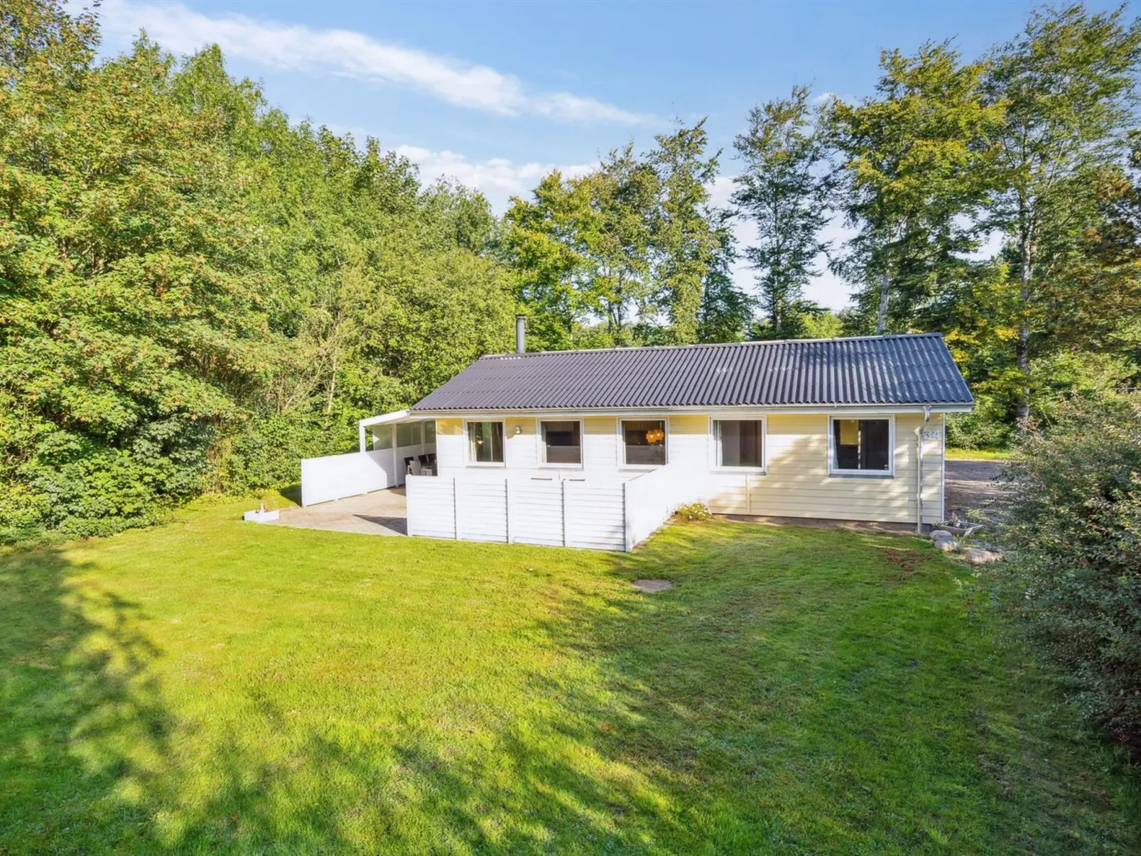 "Viljo" - 30km from the sea-Outside