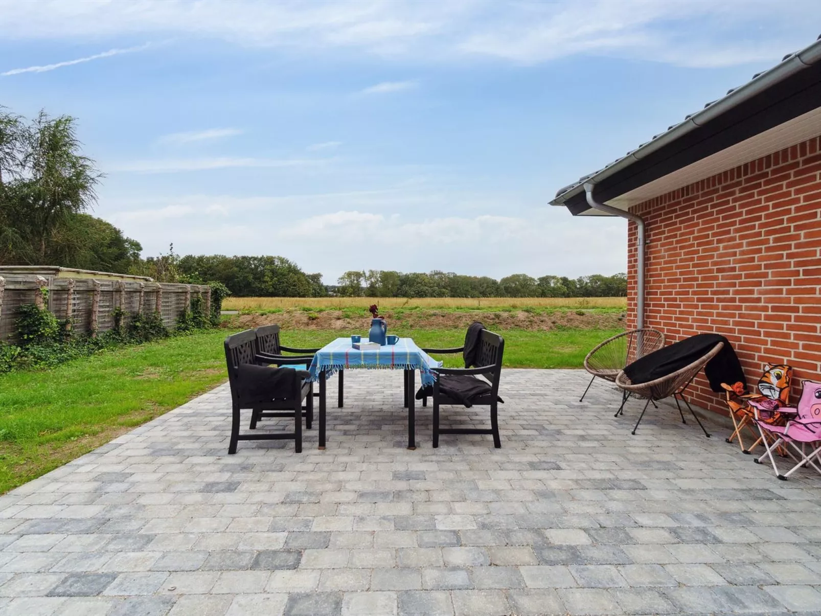 "Helmi" - 1km from the sea-Outside