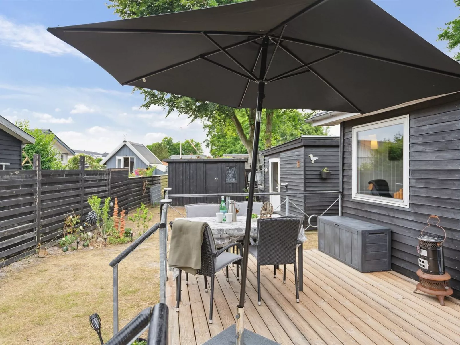 "Tjarven" - 300m from the sea-Outside