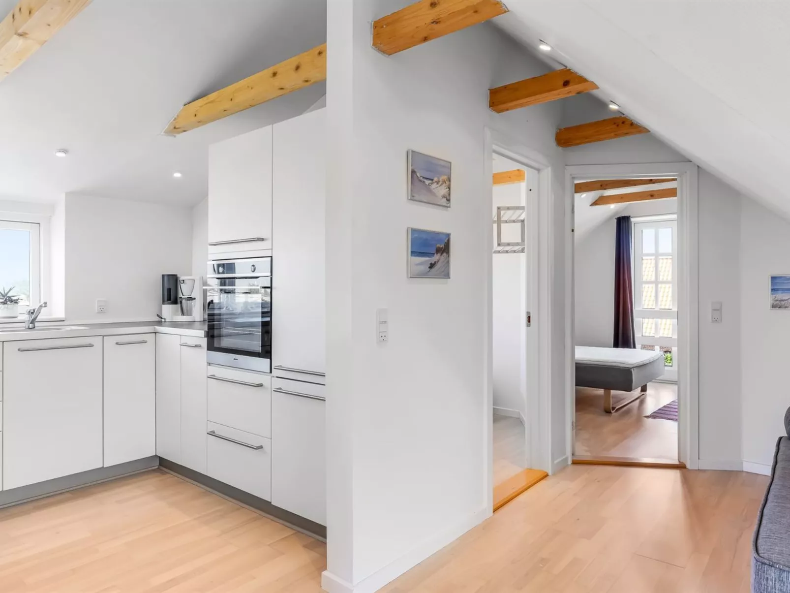 "Rosabel" - 1km from the sea-Inside