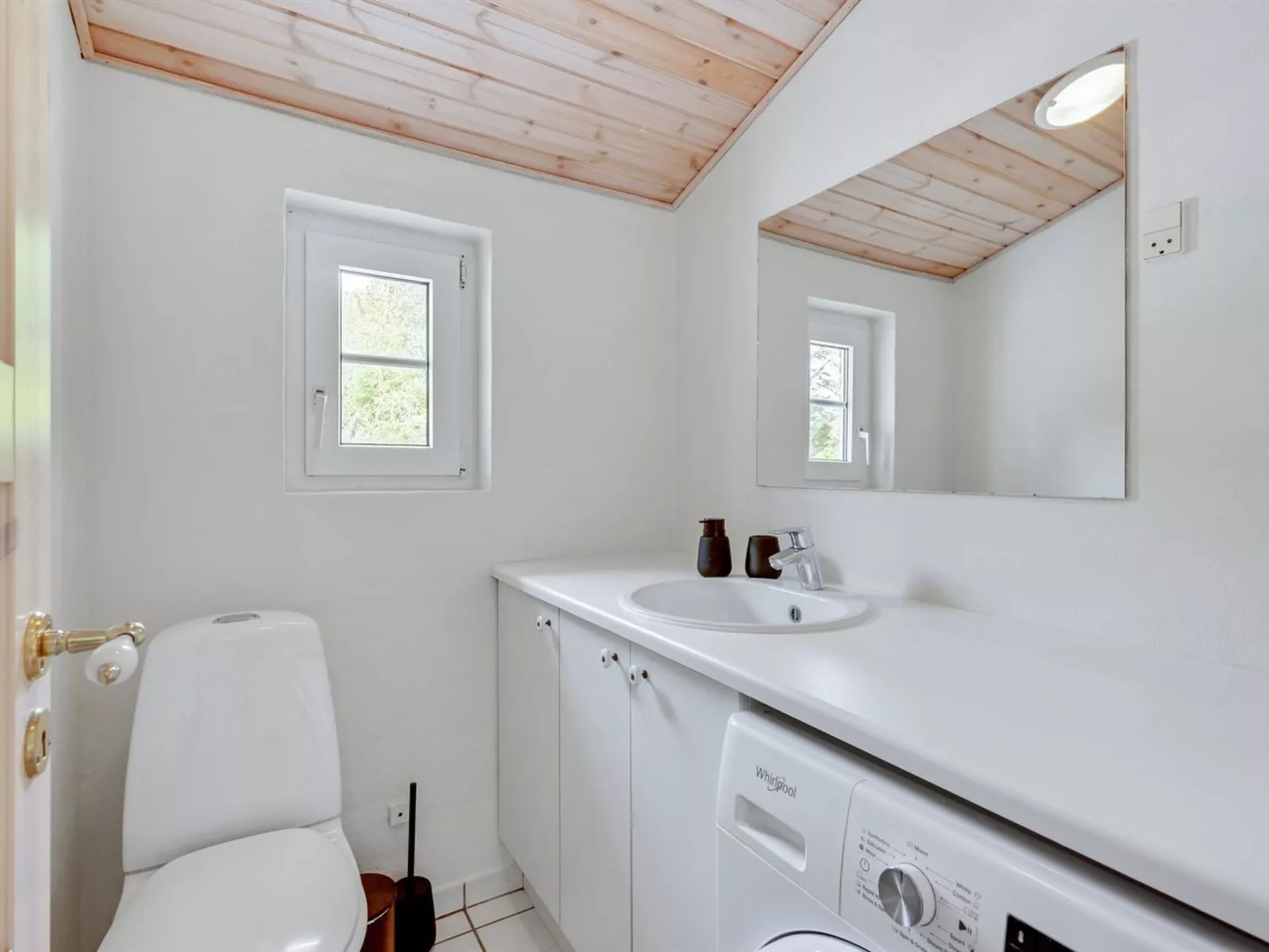 "Osmo" - 900m from the sea-Inside