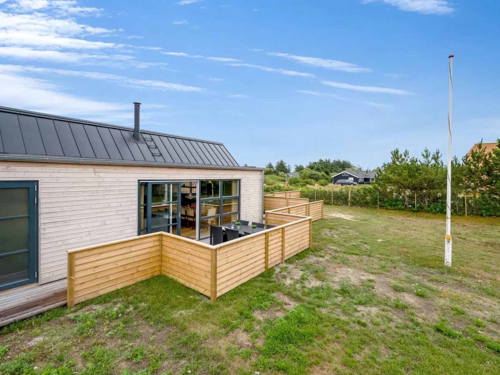 "Thorid" - 800m from the sea-Outside