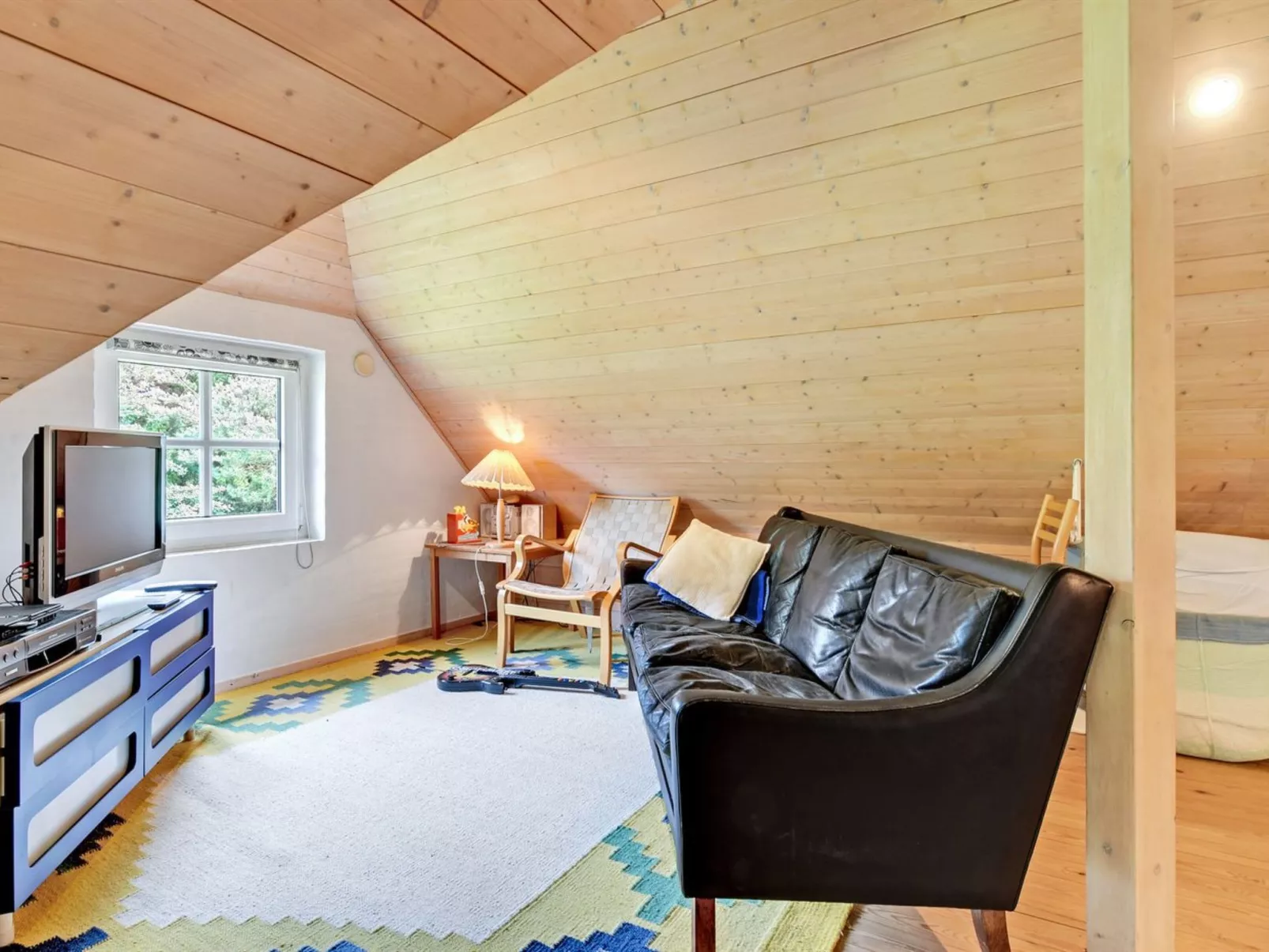 "Hunno" - 3km from the sea-Inside