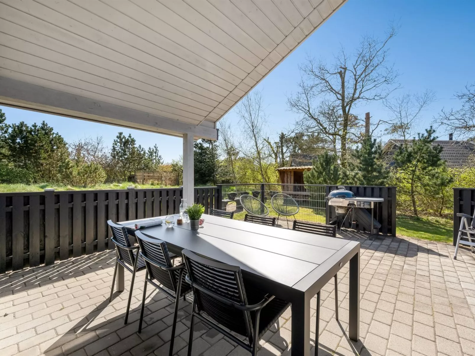 "Rekke" - 300m to the fjord-Dehors