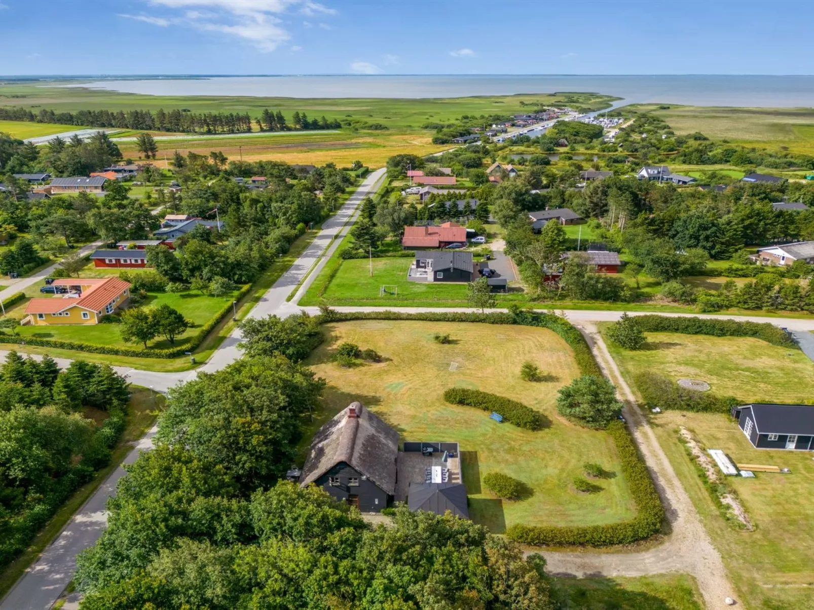 "Hendrina" - 250m to the fjord-Outside