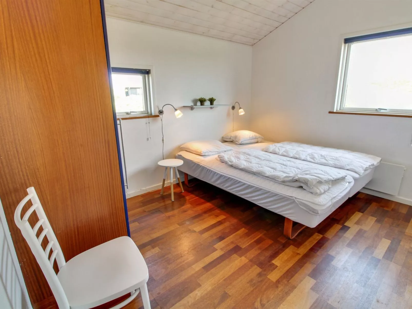 "Thrugils" - 800m from the sea-Inside