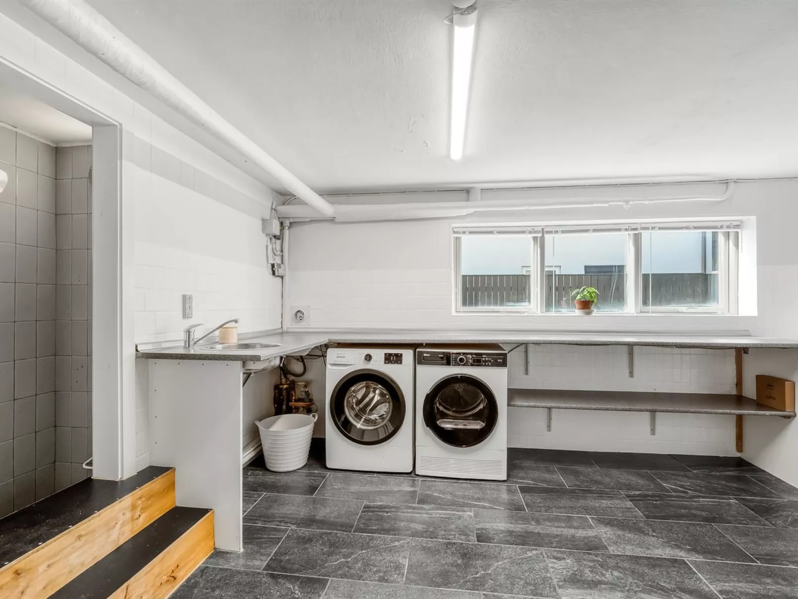 "Ullakarin" - 200m from the sea-Inside