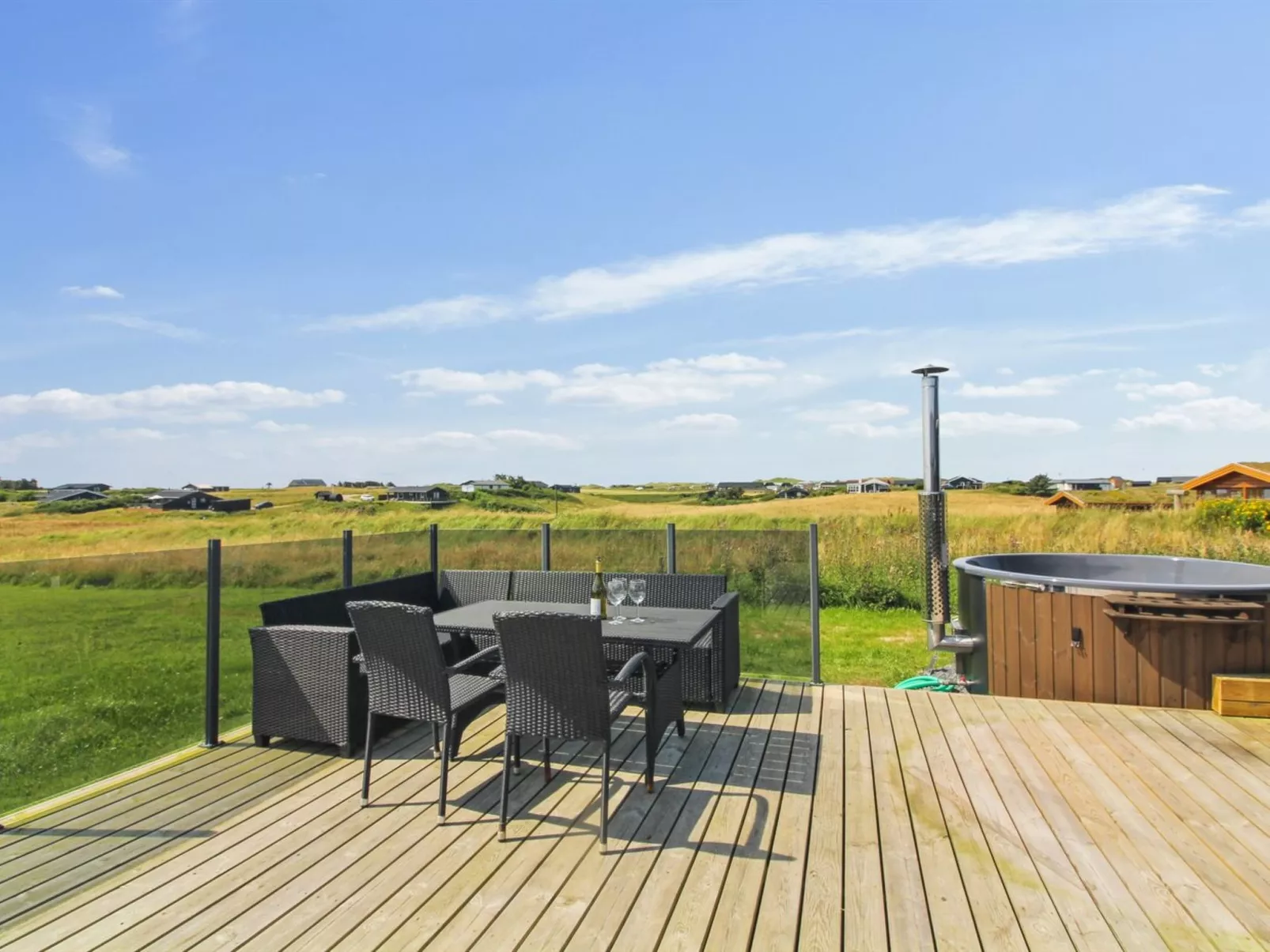 "Månviva" - 500m from the sea-Outside