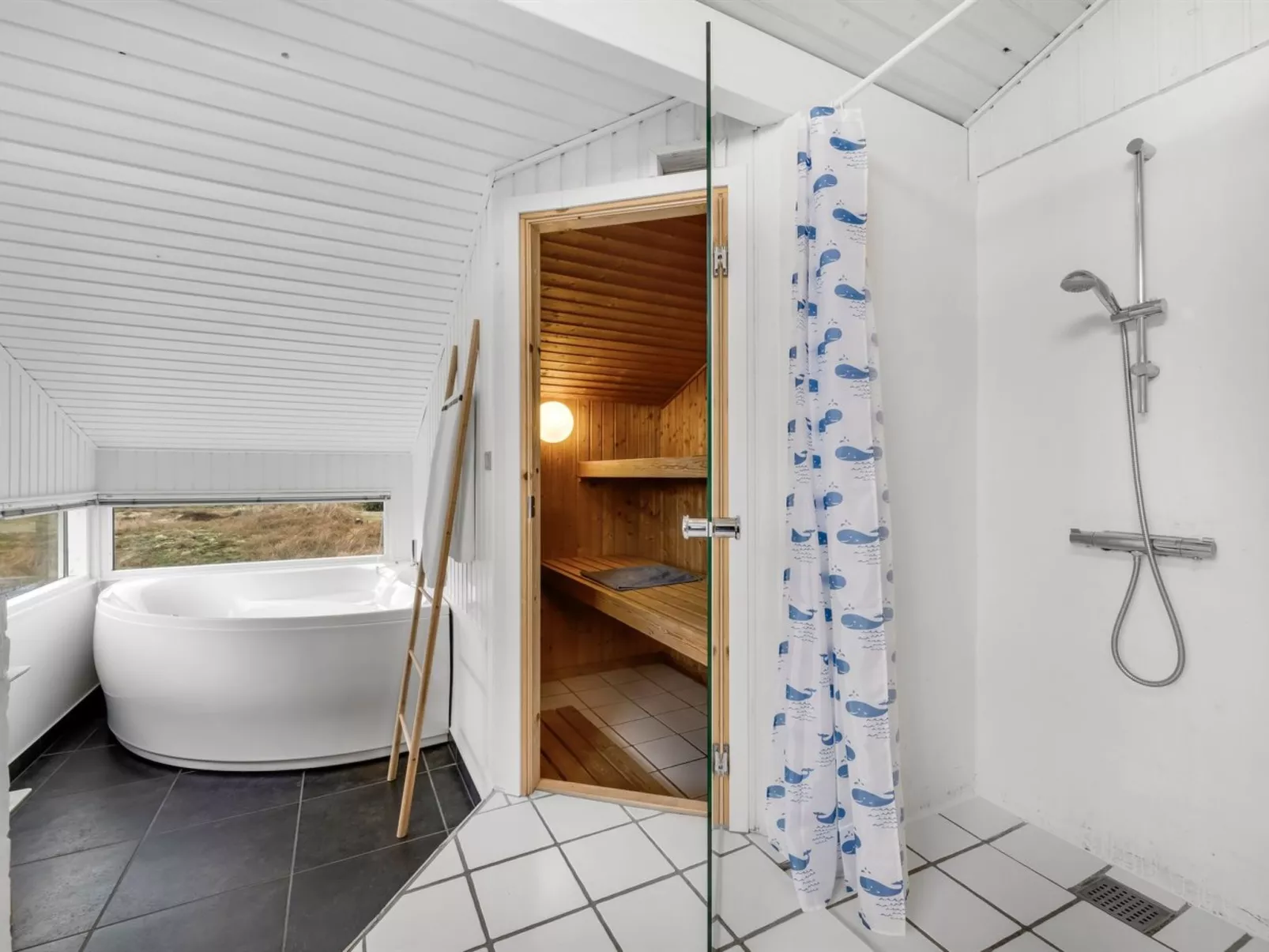 "Josef" - 950m from the sea-Inside