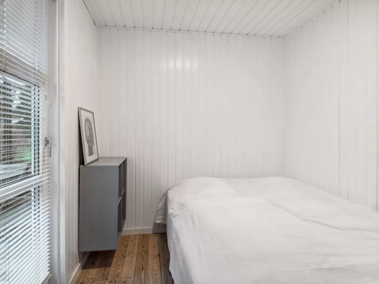 "Iliane" - 450m from the sea-Inside