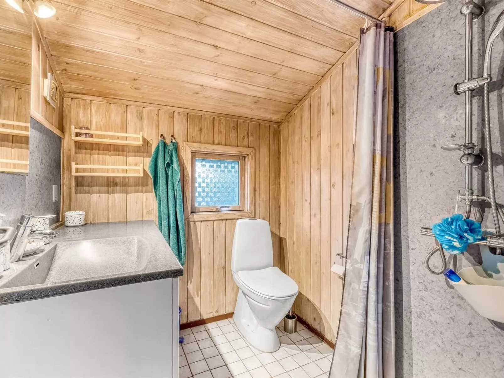 "Elpida" - 2km from the sea-Drinnen