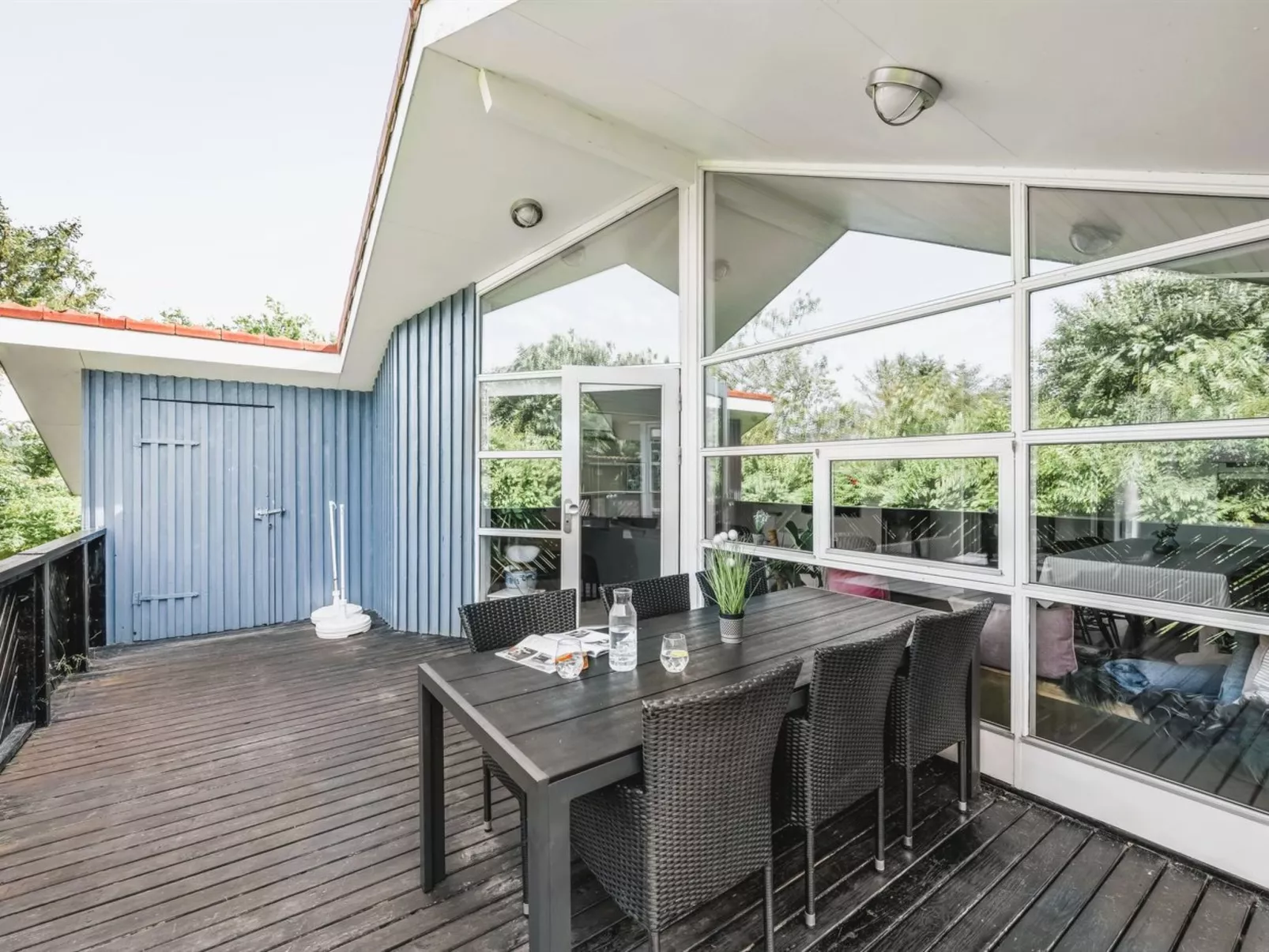 "Ingelis" - 150m to the fjord-Outside