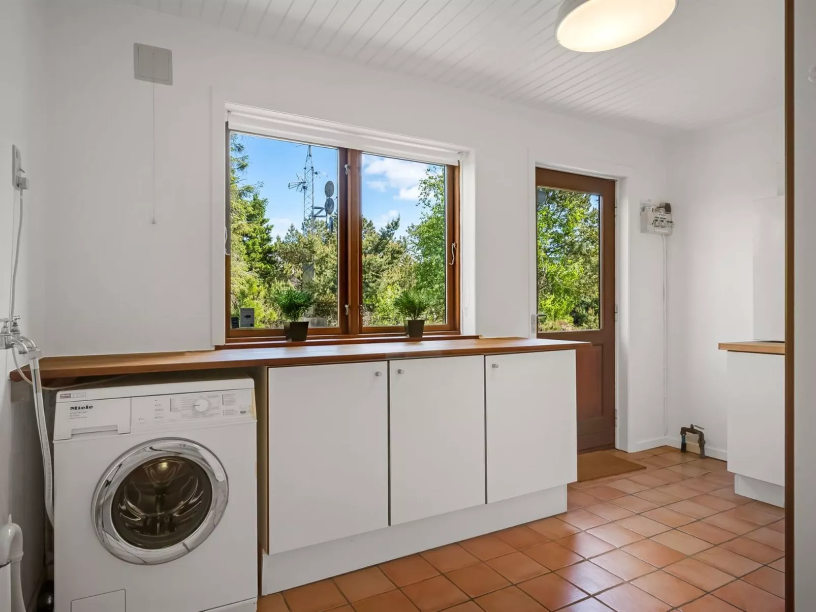 "Akeleje" - 900m from the sea-Inside